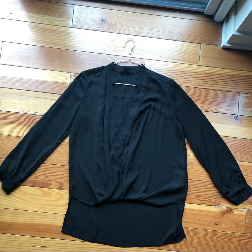 Deep V wrap top